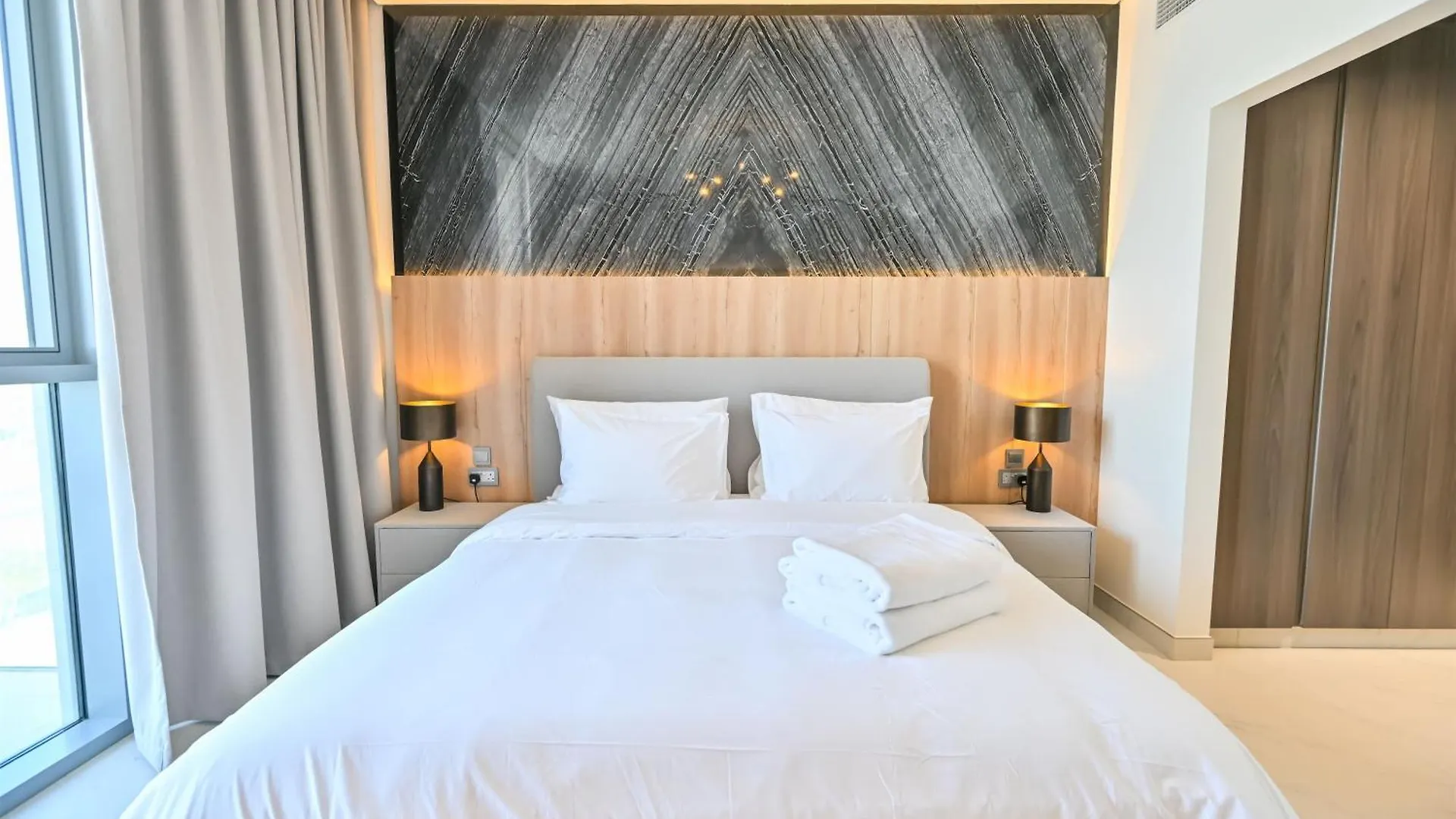 Modern 1Br In District One Meydan Apartment Dubai